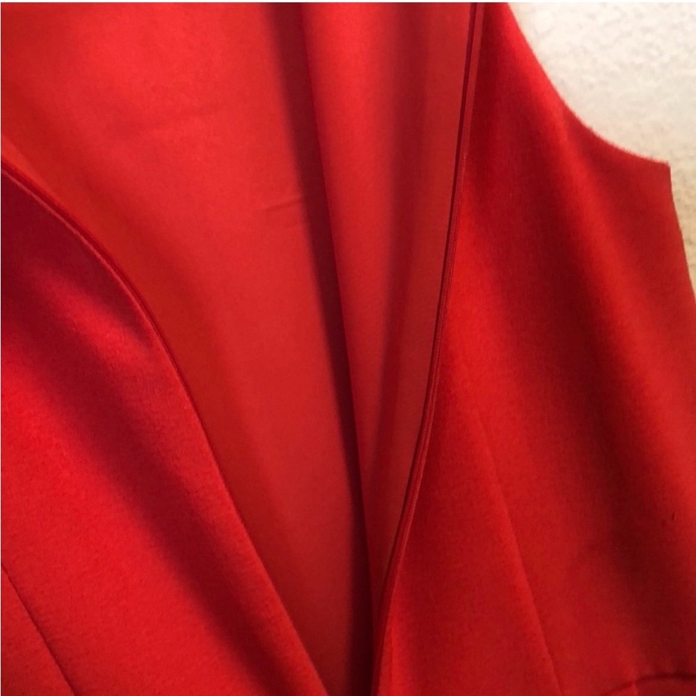 NWT Vince Camuto red jumpsuit - Picture 5 of 5